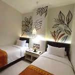 Kesuma Front One Boutique Palembang