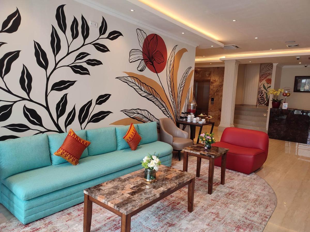 Kesuma Front One Boutique Hotel