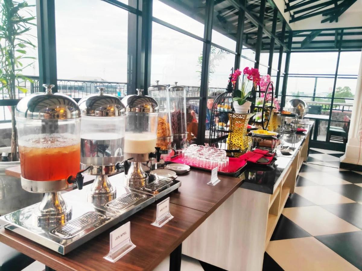 Kesuma Front One Boutique Hotel Palembang